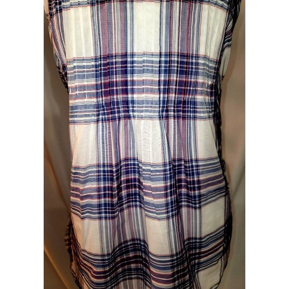 A Pea in the Pod Smocked Maternity Top - Size M - Picture 5 of 11